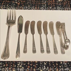 Vintage WMA Rogers Elegant Silver Cutlery Set